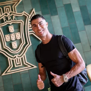 Ronaldo toả sáng trong ngày tái xuất đội tuyển Bồ Đào Nha